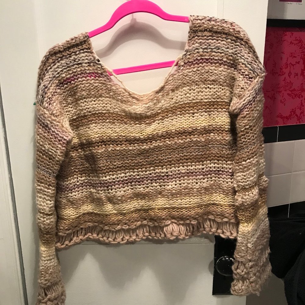 Free People Cropped Chunky Knit sweater